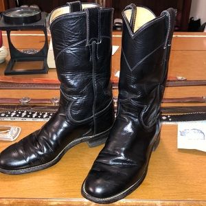 Justin black cowboy boots size 5 b great shape